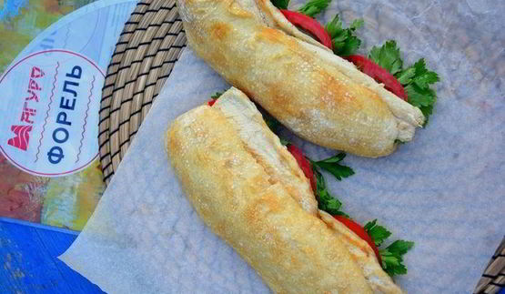 бутерброд с рыбой