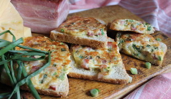 бутерброд со свиной грудкой