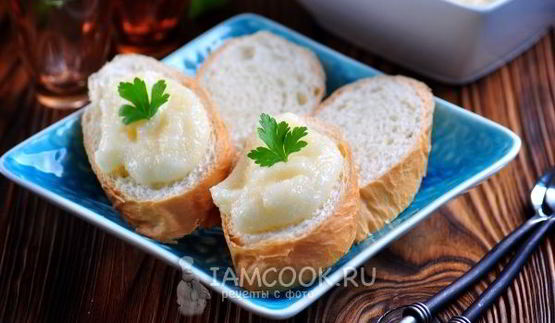 бутерброды с икрой мойвы