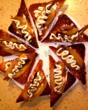 Бутерброды со шпротами, соленым огурцом