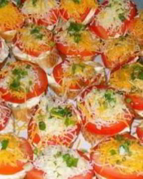 Горячие бутерброды с помидором сыром и чесноком la tartine