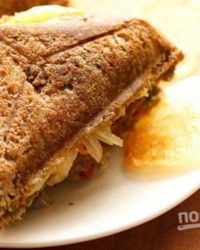 Горячий бутерброд с чатни