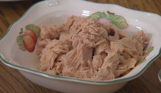 горячий бутерброд с тунцом, кукурузой и домашним майонезом