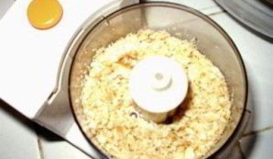 изысканный бутерброд с тунцом