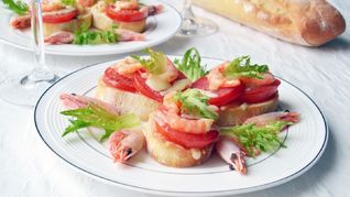 Бутерброды с помидорами