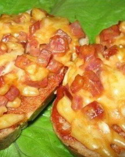 Рецепт простого горячего бутерброда с сыром