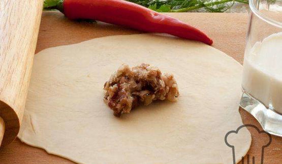 чебуреки с бараниной
