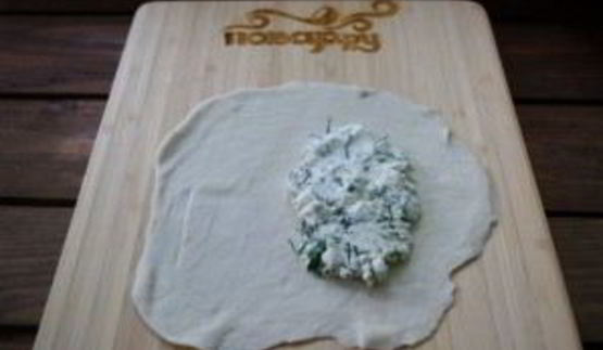 чебуреки с творогом и зеленью