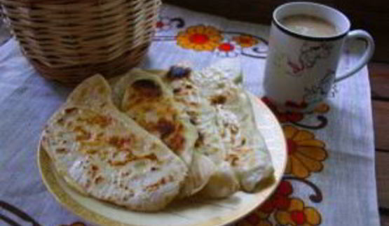 чебуреки с творогом и зеленью