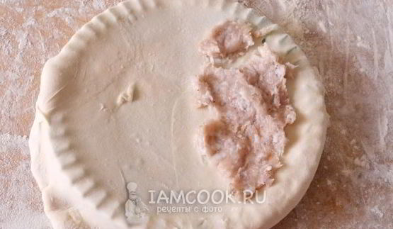 домашние чебуреки с мясом