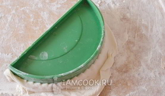 домашние чебуреки с мясом