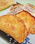 Крымские чебуреки из слоеного теста