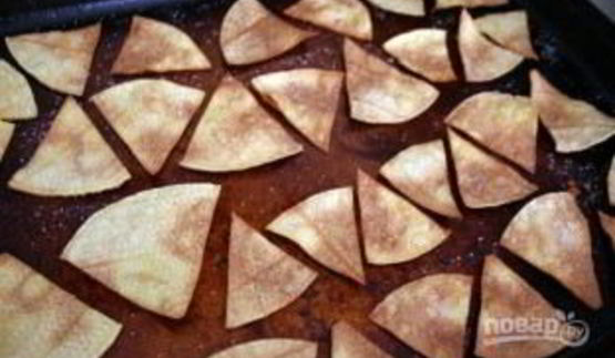 чипсы начос в духовке