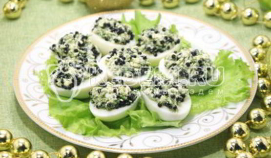 фаршированные яйца с икорно-горчичной начинкой