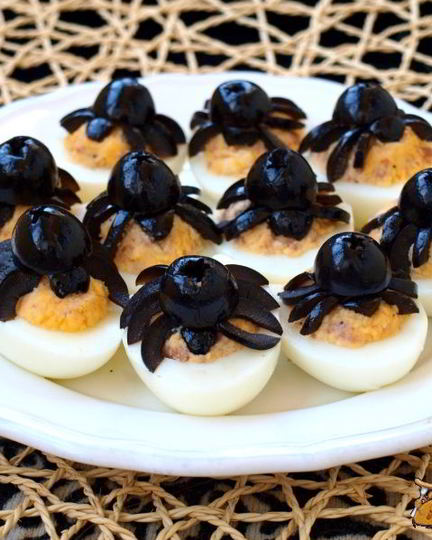 Рецепт фаршированных яиц с печенью трески пауки