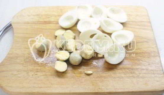 фаршированные яйца