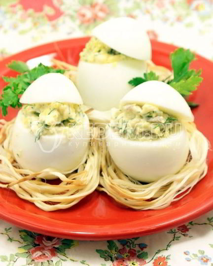 Рецепт яиц фаршированных гнездышки