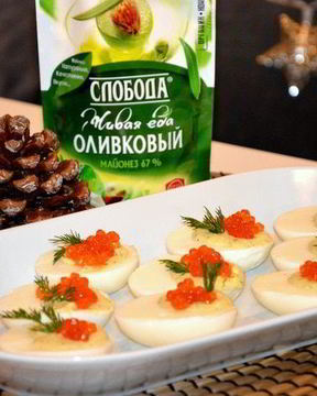 Яйца, фаршированные с икрой