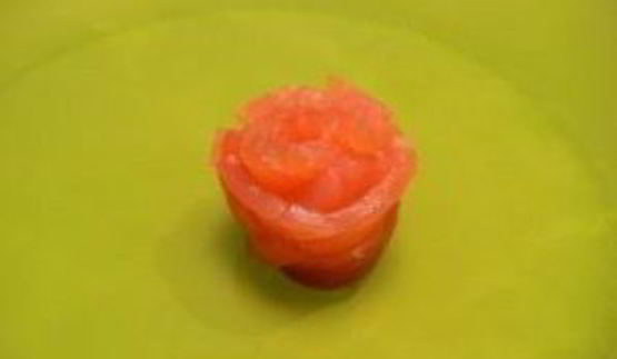 яйца, фаршированные семгой