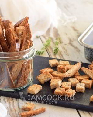 Гренки из черного хлеба в духовке