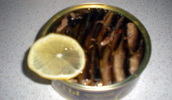 гренки с шпротами