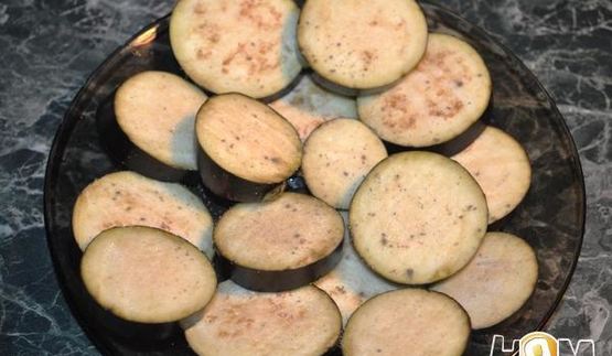 гренки со свининой и овощами