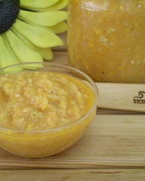 Кабачковая икра с майонезом и луком