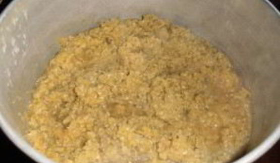 кабачковая икра с соусом