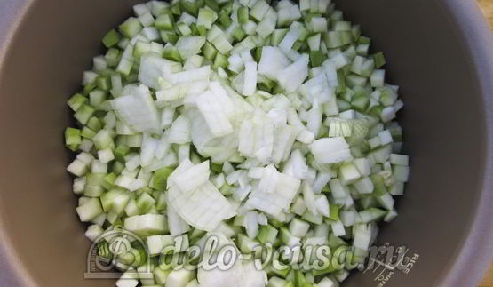 кабачковая икра в мультиварке