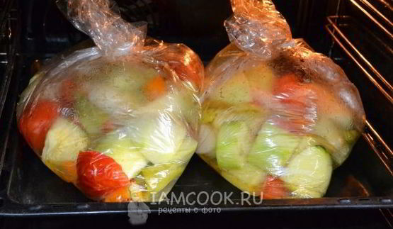 кабачковая икра в рукаве для запекания