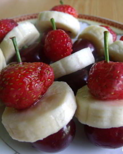 Рецепт канапе фруктового