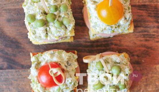 канапе на шпажках