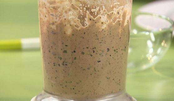 канапе с базиликовым соусом