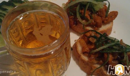 канапе с икрой морского ежа