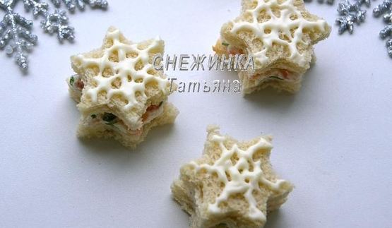 канапе с красной рыбой снежинки