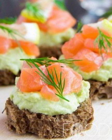 Рецепт канапе с семгой