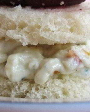 Канапе с сыром дор блю