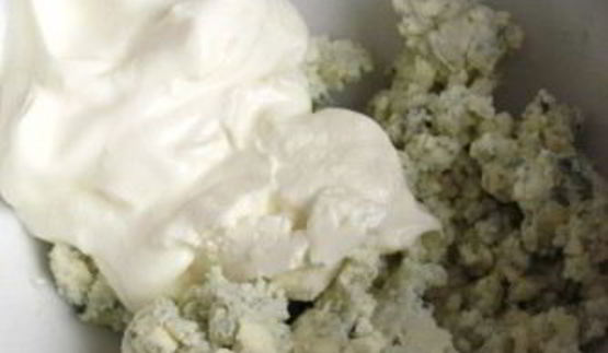 канапе с сыром дор блю