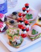 Канапе с ветчиной