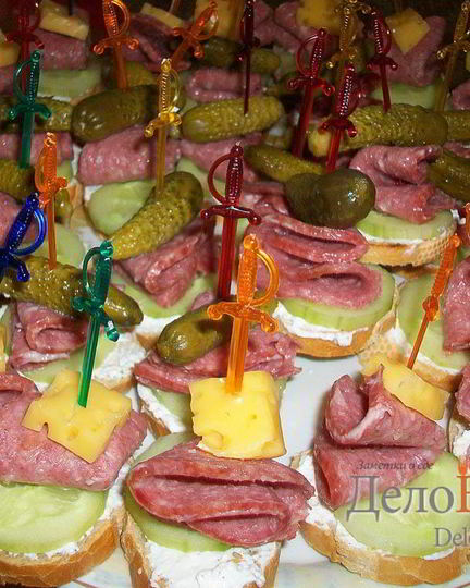 Рецепт канапе с закуской из творога
