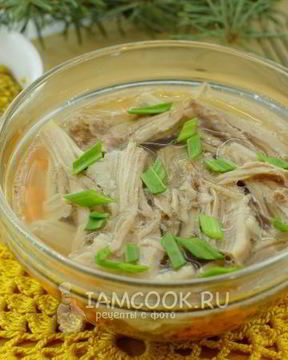 Холодец из свиных ножек и курицы