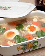 Свиной холодец с соусом