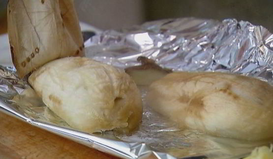 омлет с баклажанами, помидорами и луком