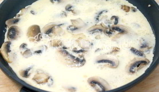 омлет с грибами и сыром