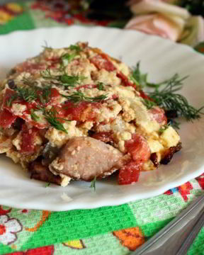 Омлет с овощами и ветчиной