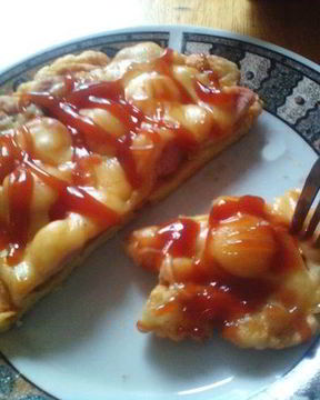 Омлет с сыром и сосисками