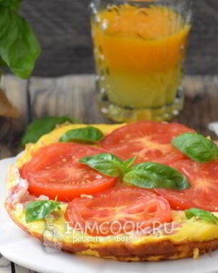 Омлет с ветчиной и помидорами