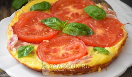 омлет с ветчиной и помидорами