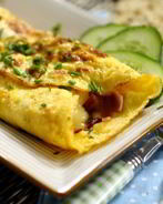 Омлет в баварском стиле с сыром