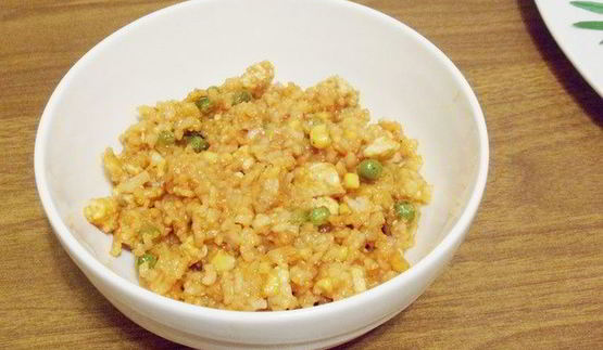 омурайсу , японский омлет с начинкой